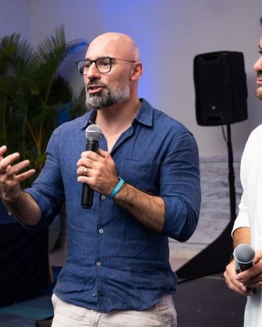 André Menezes